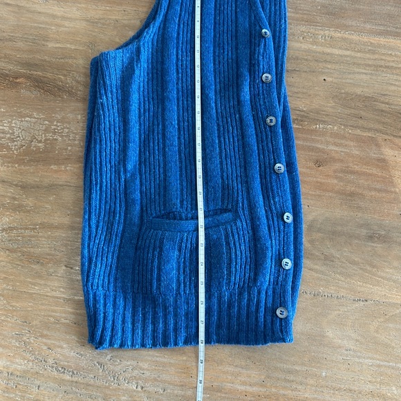 Shetland Wool Titan Sweater Vest - Picture 6 of 9